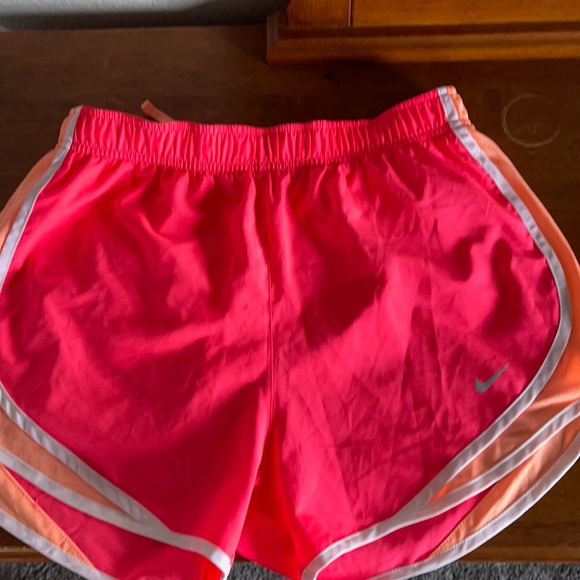 Nike Pants - Nike running short
